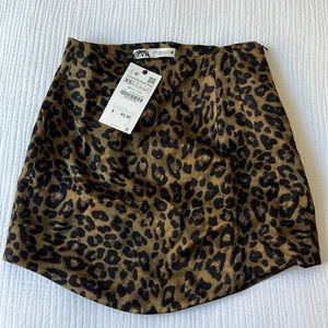 NWT Leopard Zara Skirt